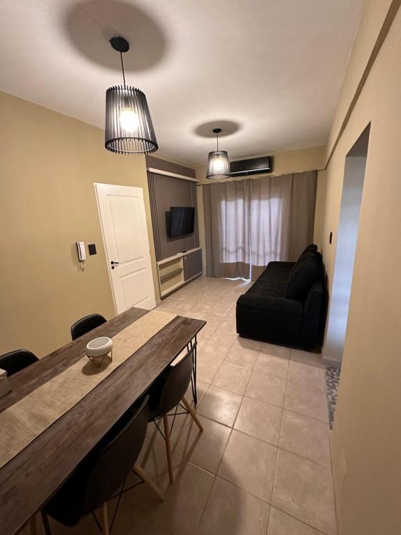 Apartamento Céntrico para 4 personas con Patio