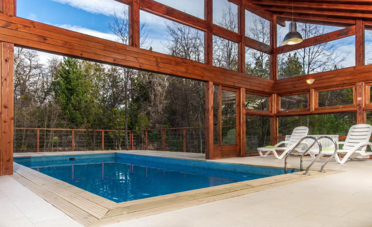 Arbolar, Casas de Montaña- Piscina climatizada