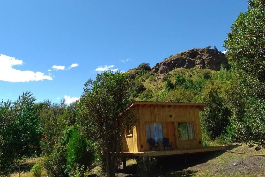 Cabaña con Parrilla y VISTA a la Montaña