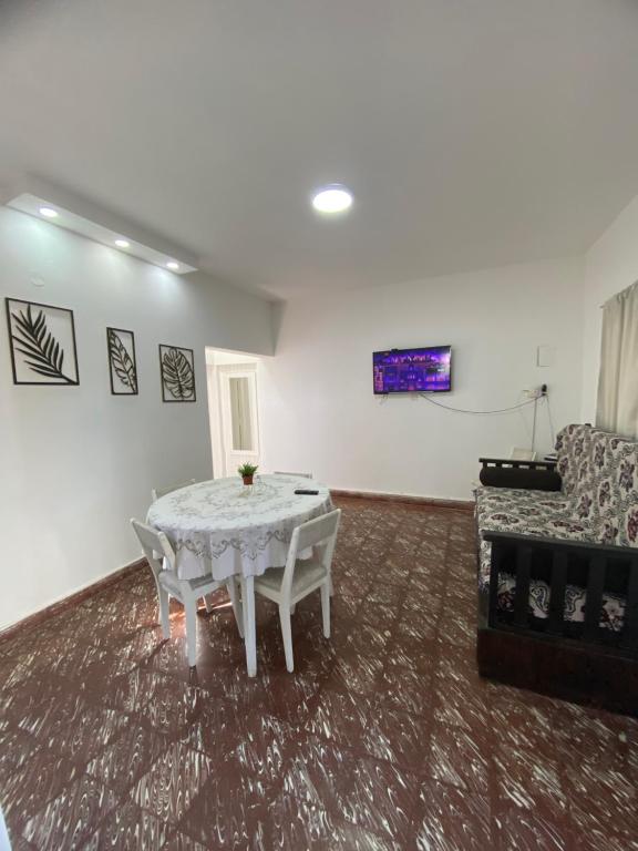Casa a estrenar con cochera