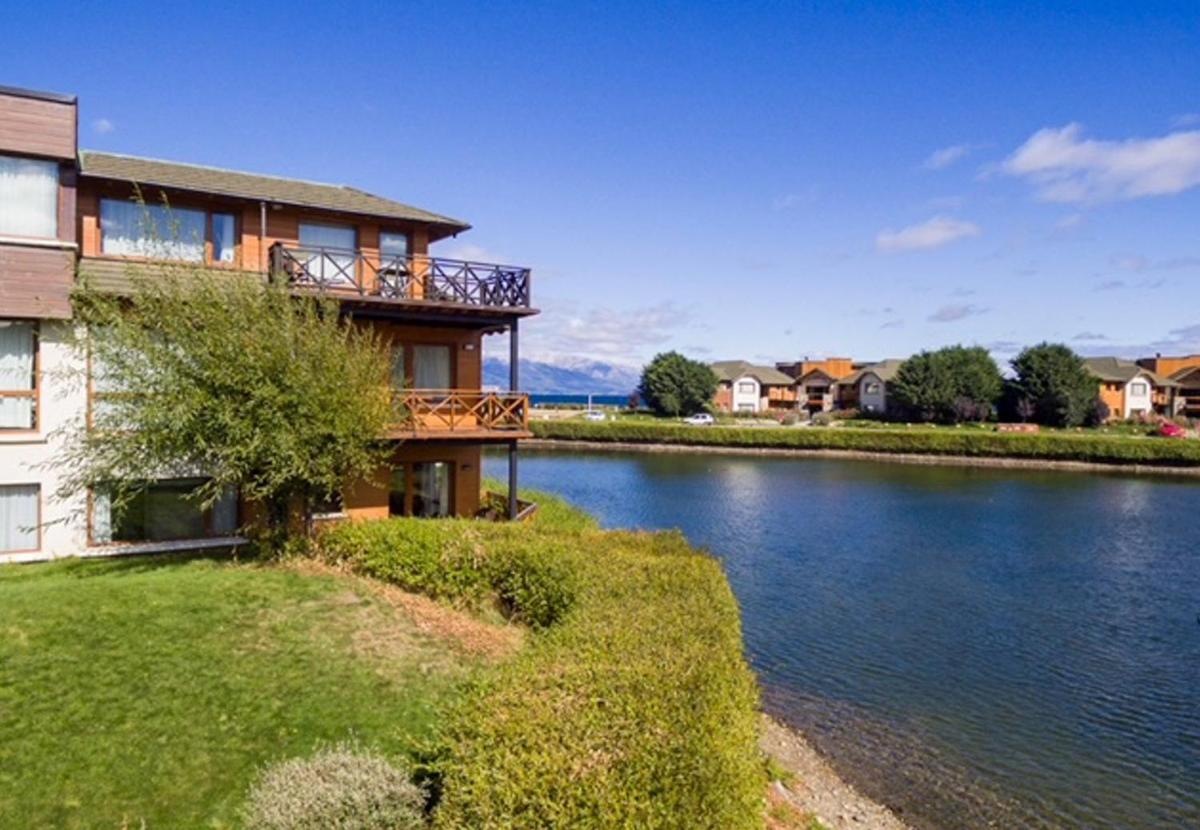 RentUp - Casa en Bariloche con terraza y piscina en Villa Huapi