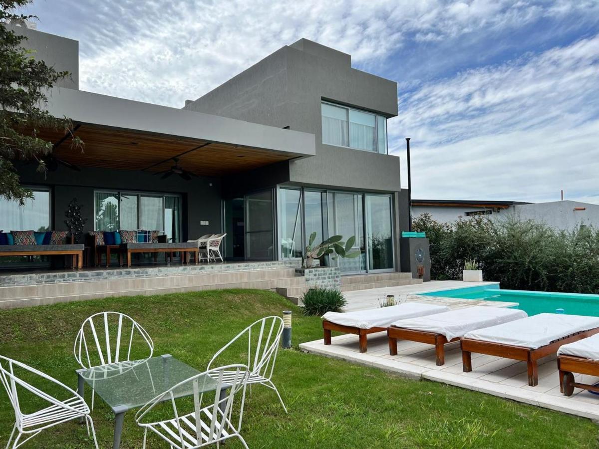 Casa en La Rufina con piscina