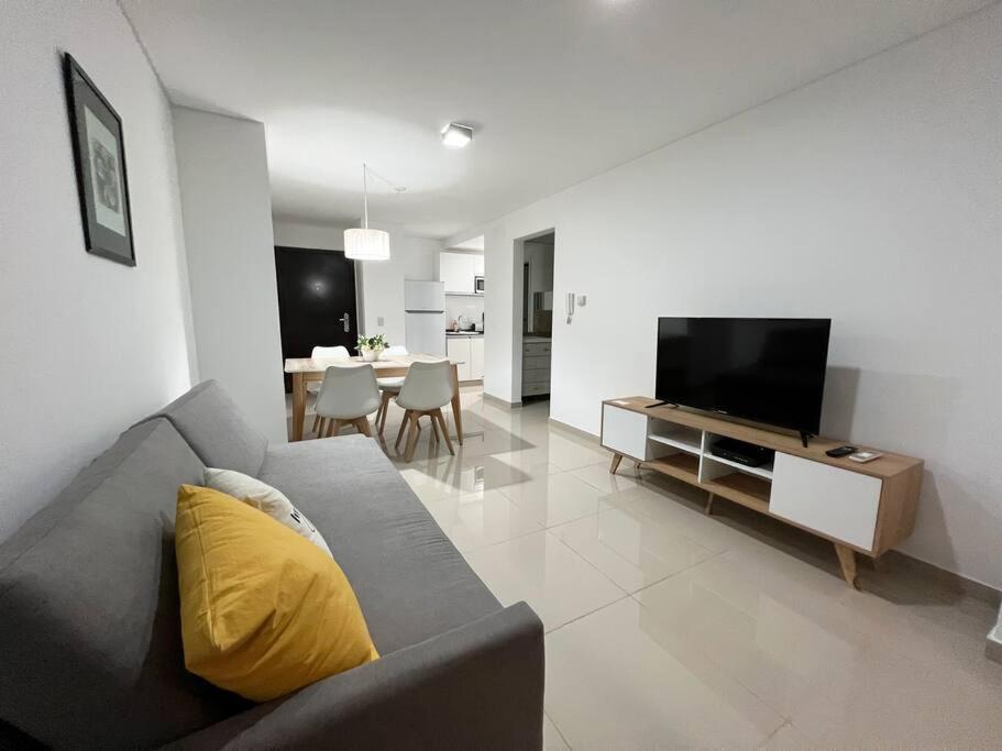 Departamento en Villa Carlos Paz - Leonardo
