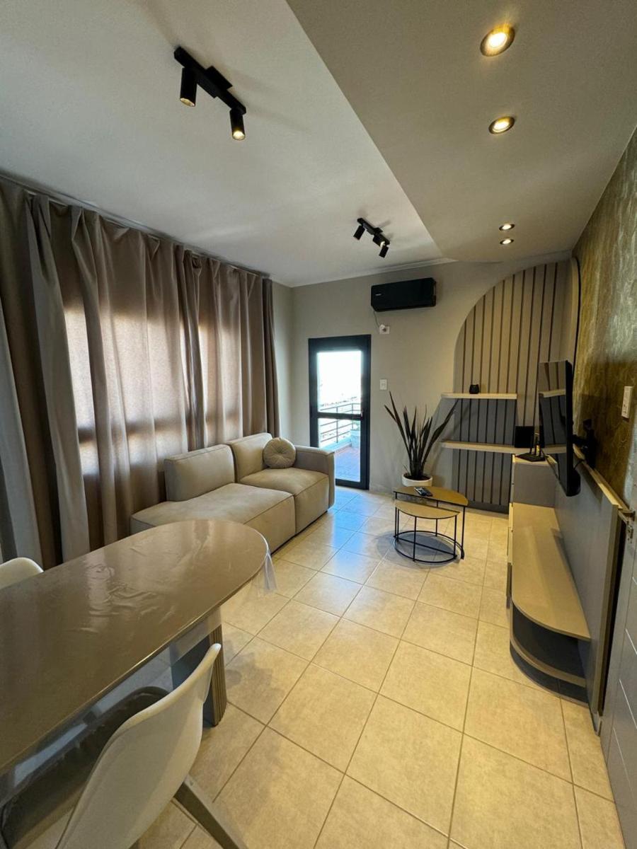 Departamento Exclusivo frente al puerto con cochera