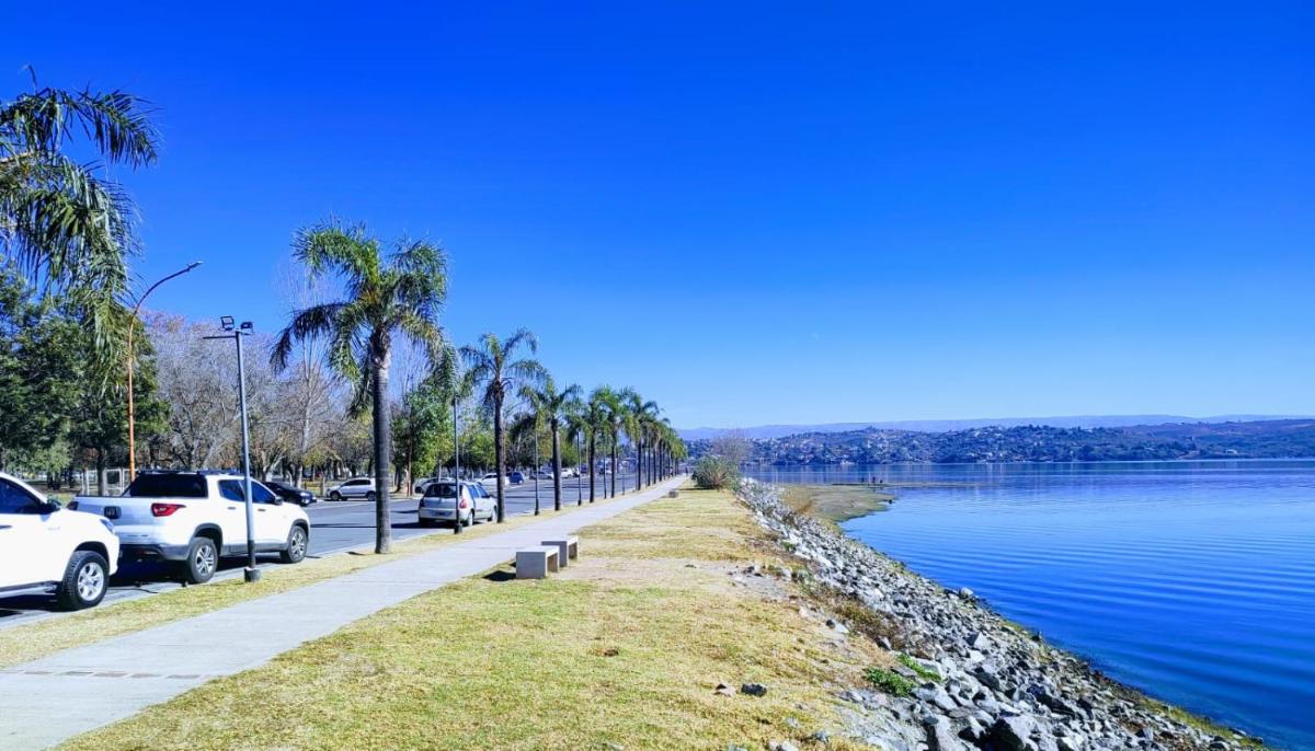 Dpto frente al Lago Carlos Paz