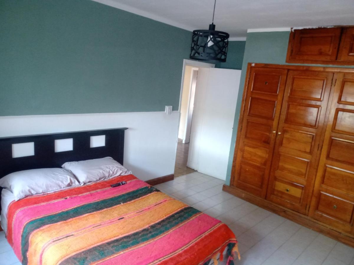 Esquel Home