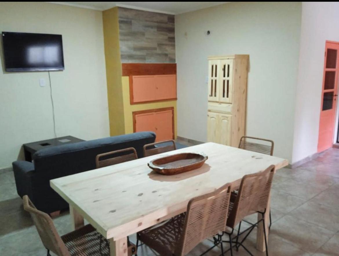 Gran casa céntrica en pleno centro santafesino!
