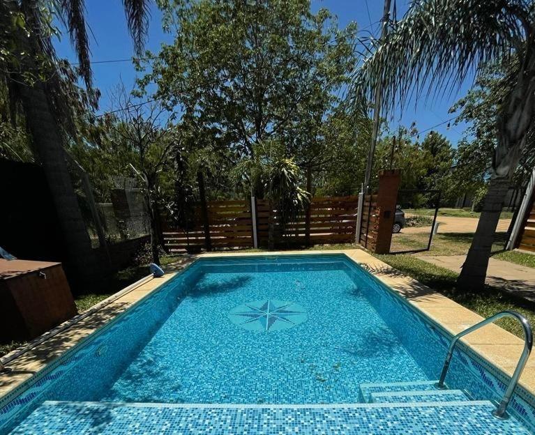 Hermosa Casa con Pileta a 3 cuadras de la Playa
