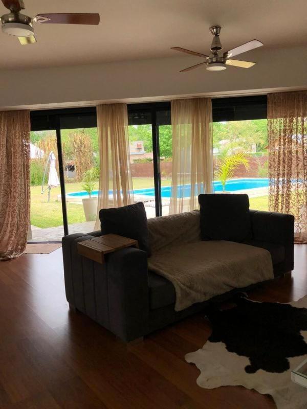 Hermosa casa quinta - Casa lujosa con Amplio Parque