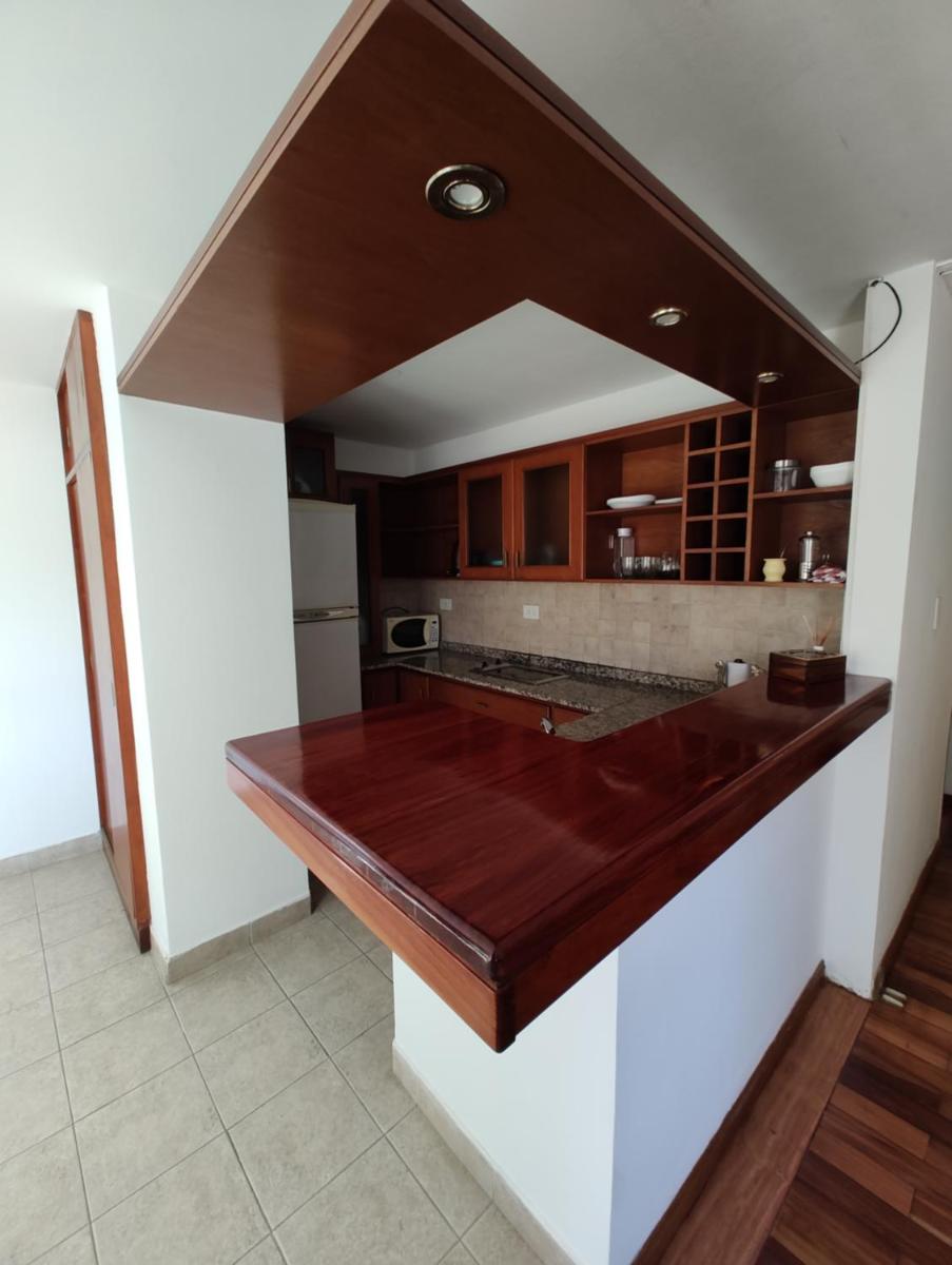 HERMOSO DEPARTAMENTO CENTRICO