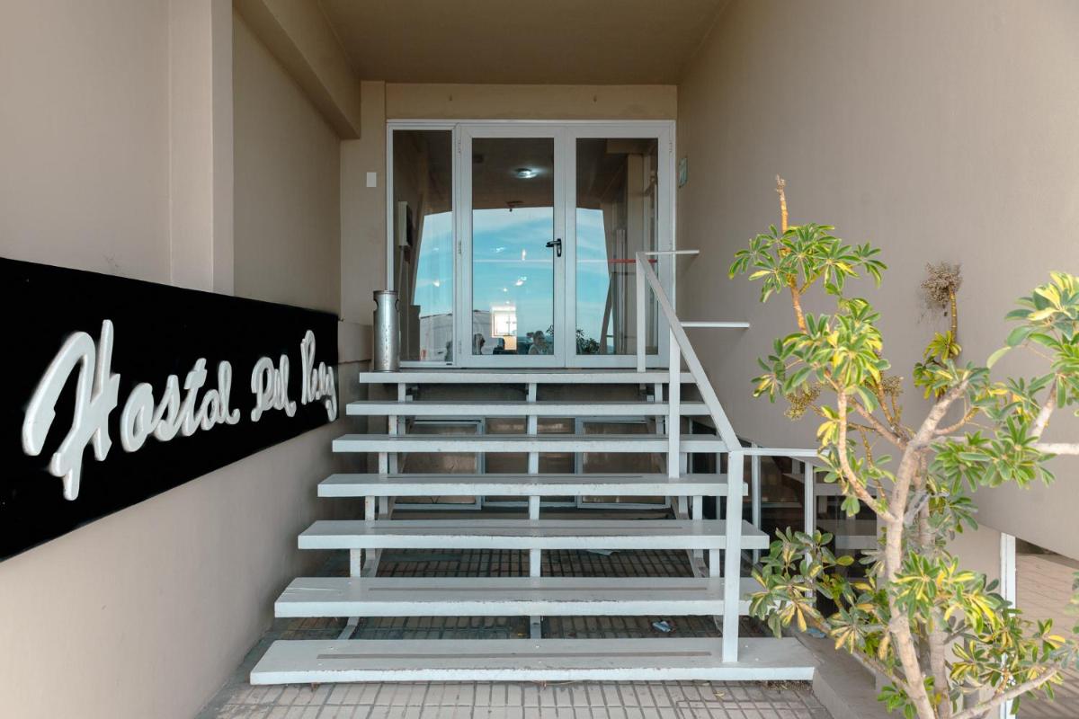 Rayentray Hostal