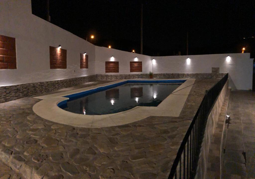 La escondida