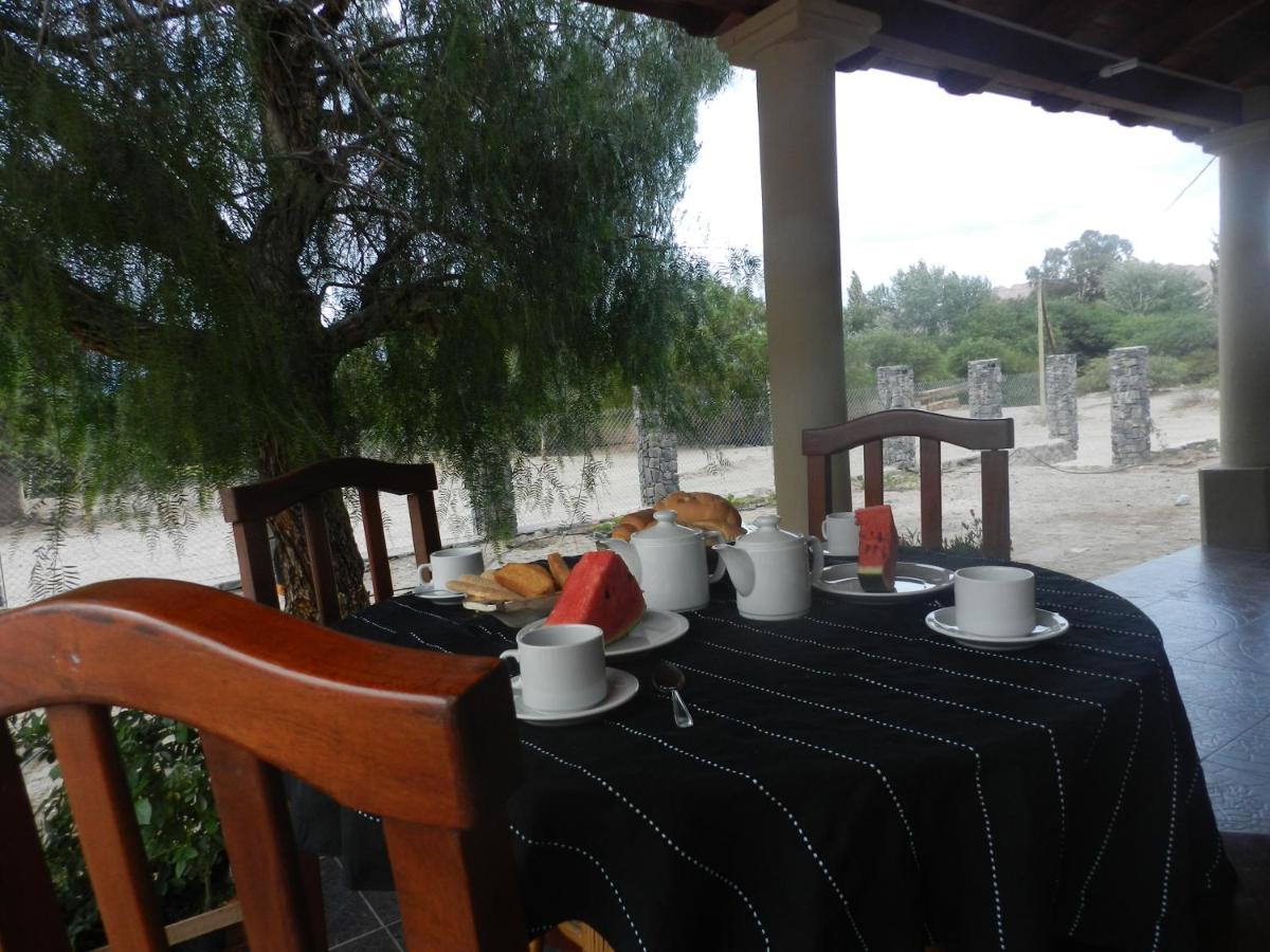 Los Colorados Hostal