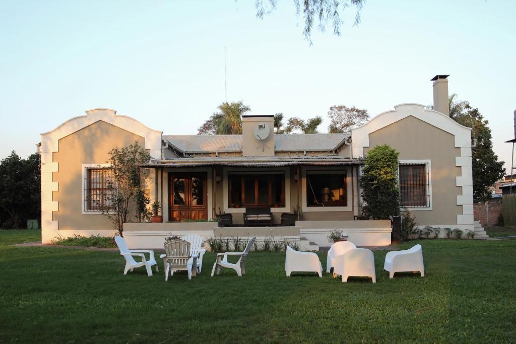 Posada del Sauce