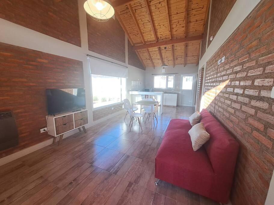 Sunny house in a quiet area in Esquel